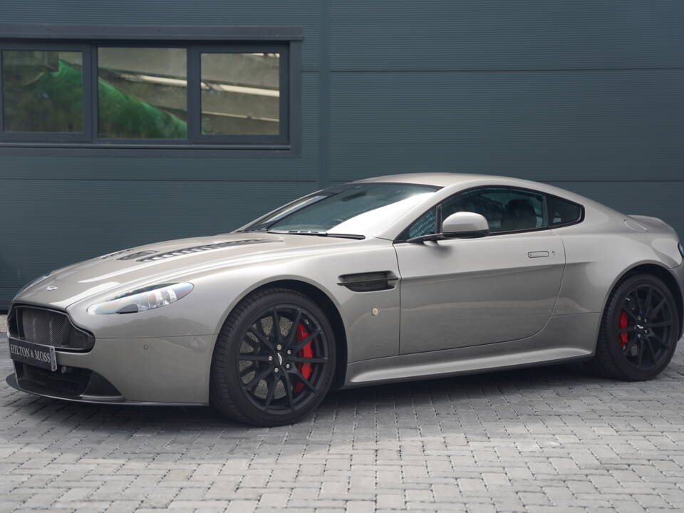 Image 4/50 de Aston Martin V12 Vantage S (2014)