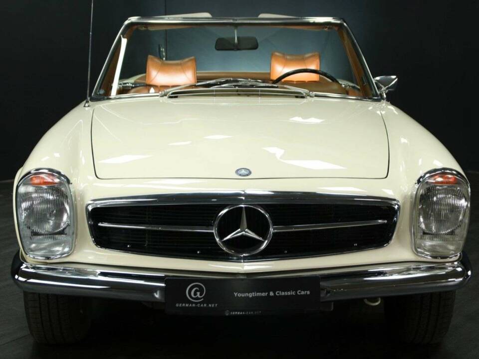 Imagen 9/30 de Mercedes-Benz 280 SL (1971)