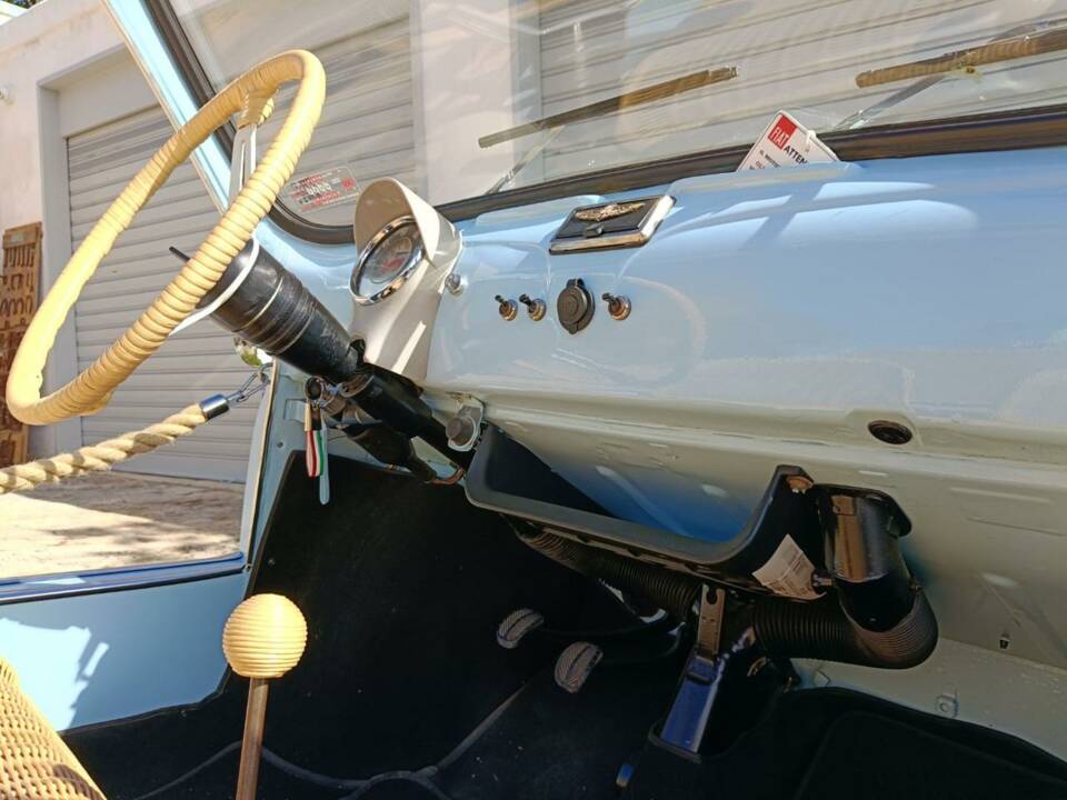 Bild 30/50 von FIAT 500 L (1971)