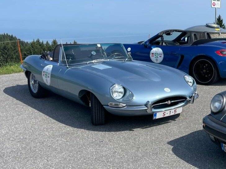Afbeelding 4/8 van Jaguar E-Type (1968)