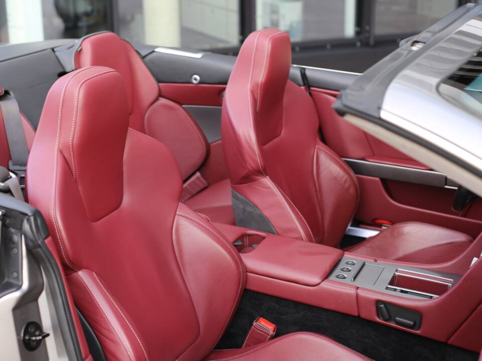 Bild 8/47 von Aston Martin DB 9 Volante (2006)