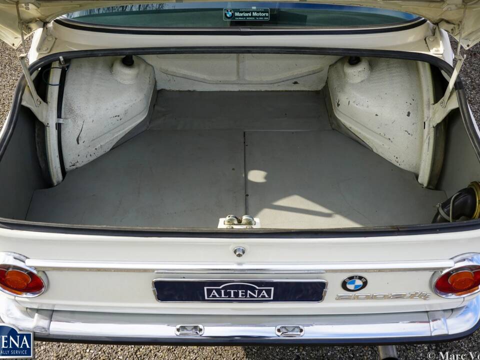 Bild 34/35 von BMW 2002 tii (1973)