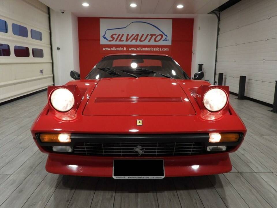Bild 12/15 von Ferrari 308 GTBi Quattrovalvole (1982)