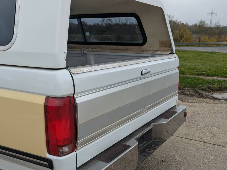 Image 6/65 of Ford F-150 (1991)