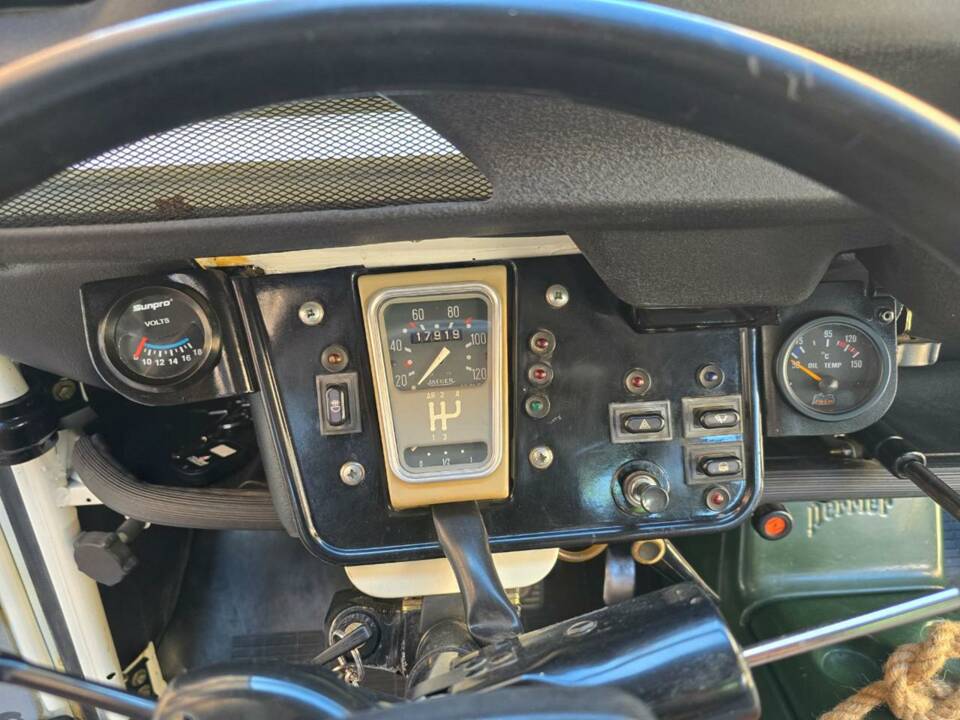 Image 12/50 of Citroën 2 CV 6 (1991)