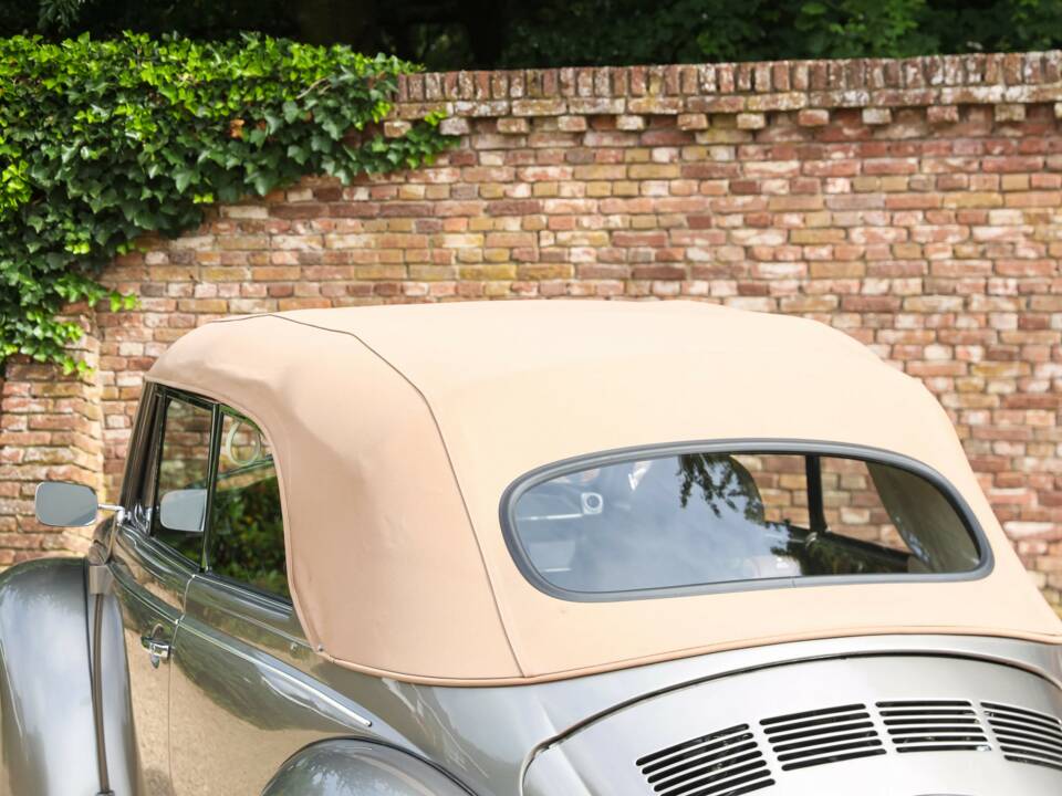 Bild 32/50 von Volkswagen Coccinelle 1303 (1979)