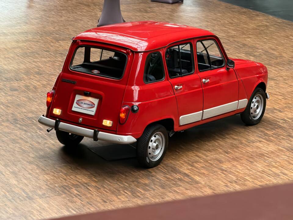 Bild 10/40 von Renault R 4 GTL (1990)