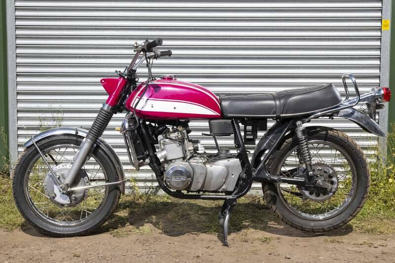 Bild 3/28 von Suzuki DUMMY (1972)