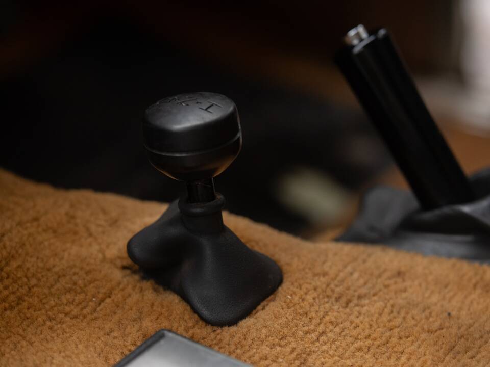 Immagine 44/50 di Land Rover Range Rover Classic 3.5 (1982)