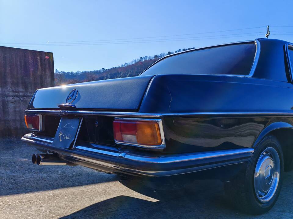 Bild 16/42 von Mercedes-Benz 250 C (1970)