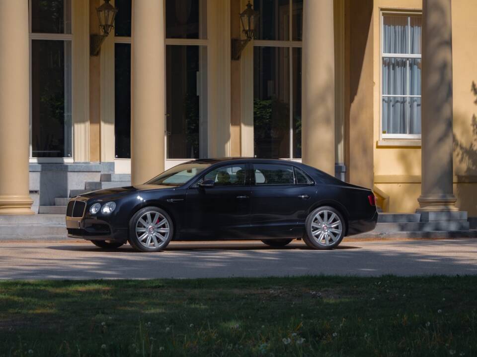 Imagen 1/68 de Bentley Flying Spur V8 S (2017)