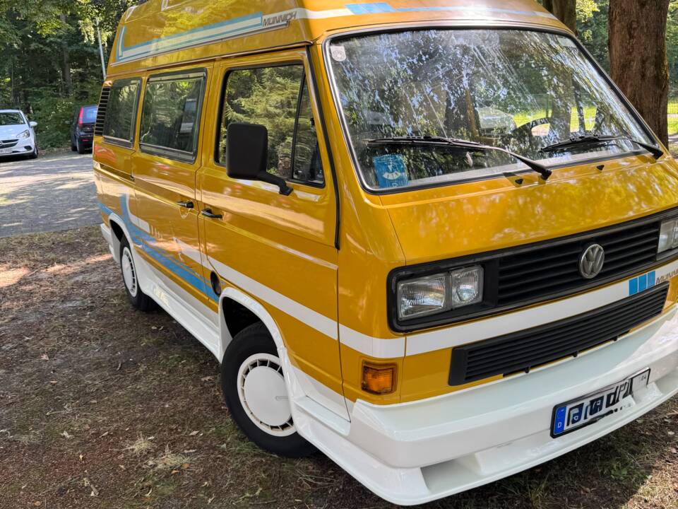 Bild 2/28 von Volkswagen T3 Westfalia 1.6 TD (1987)