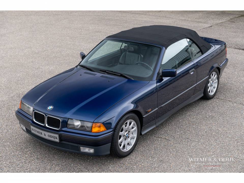 Bild 8/29 von BMW 325i (1993)