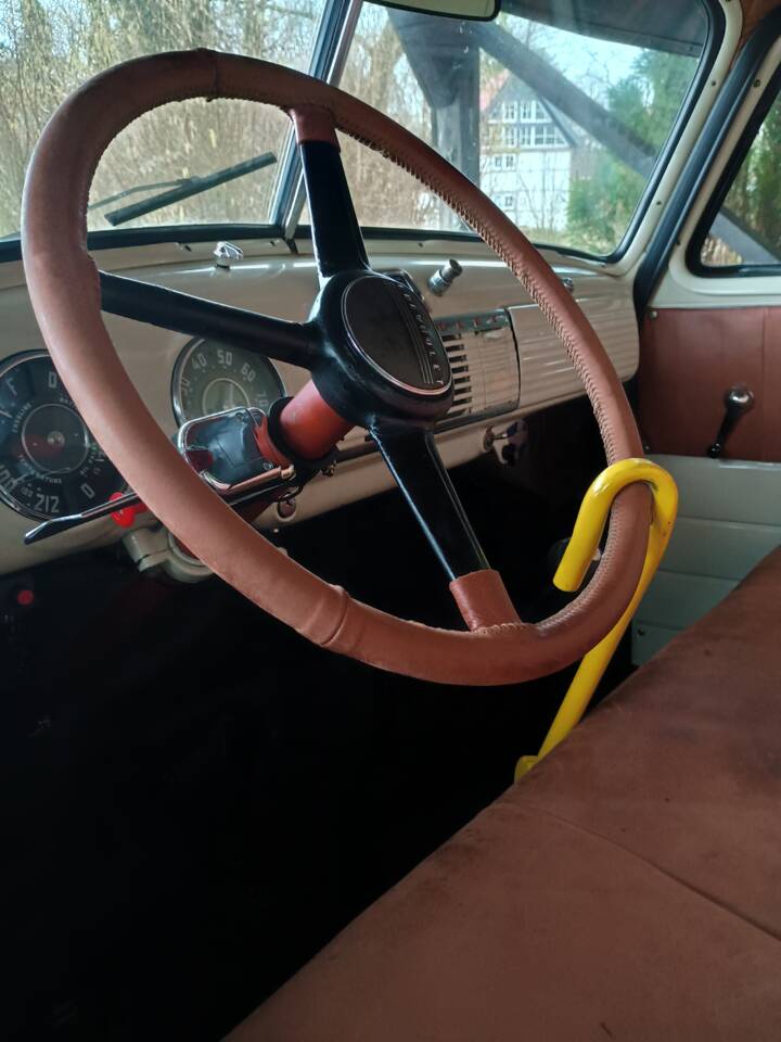 Image 10/16 of Chevrolet 3100 ½-ton (1951)