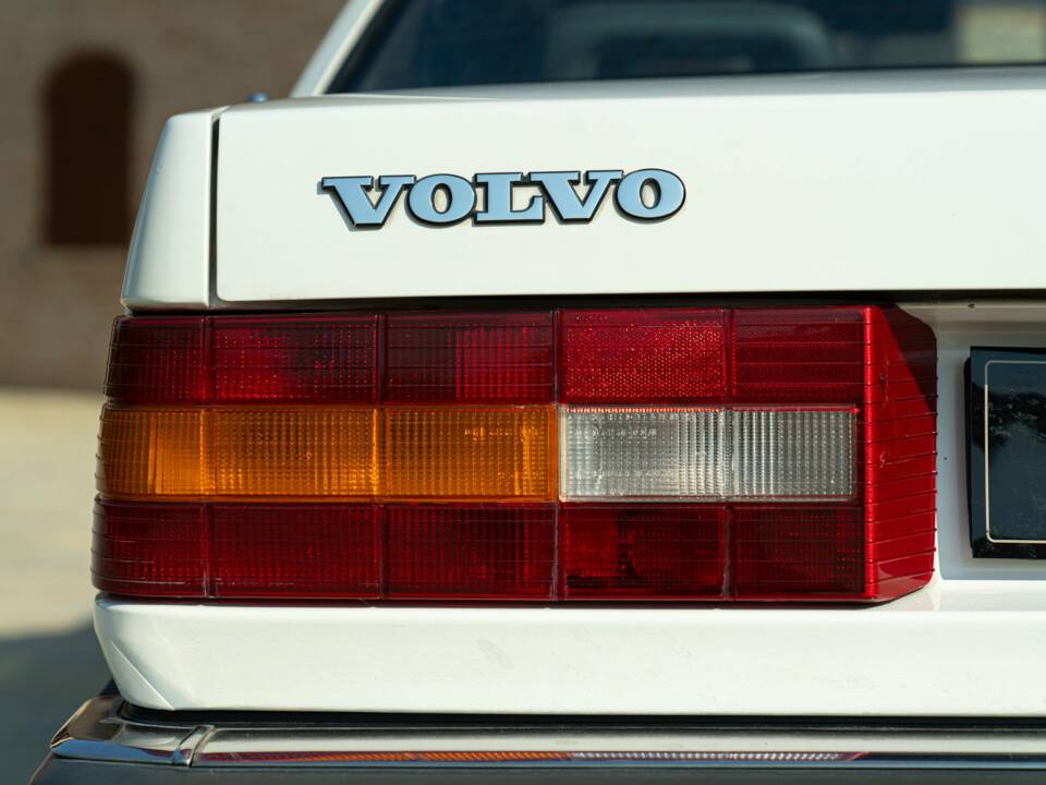 Bild 17/50 von Volvo 780 Bertone (1986)