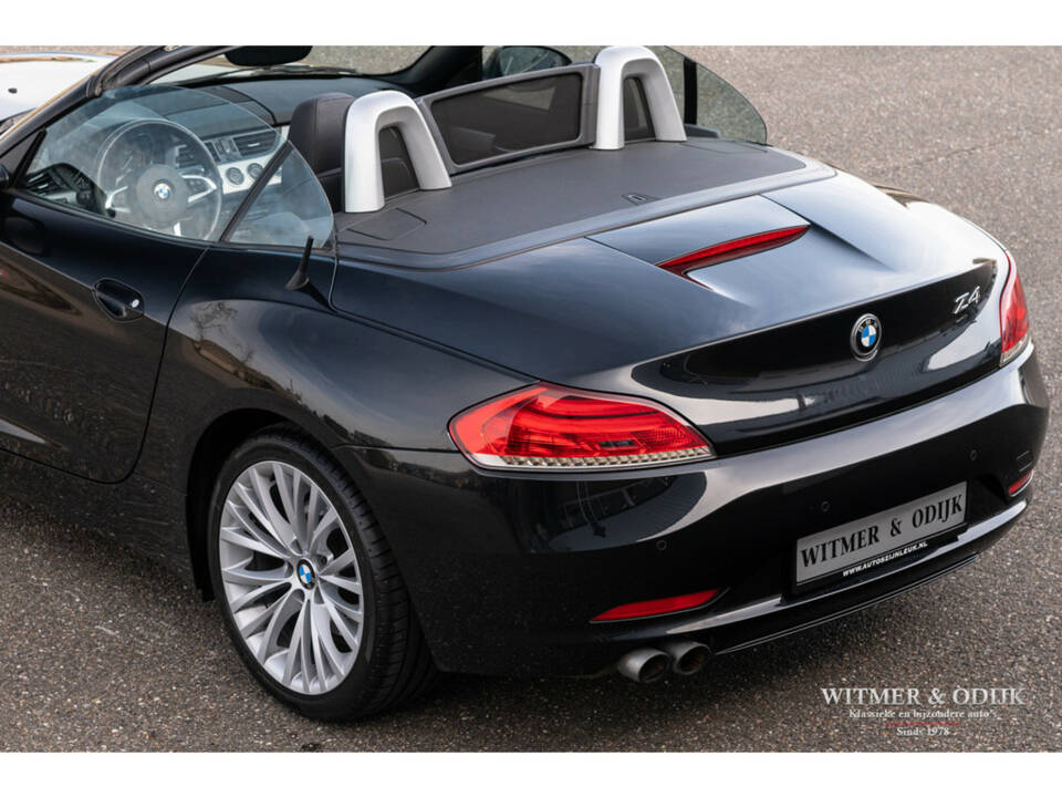 Immagine 14/34 di BMW Z4 sDrive18i (2013)