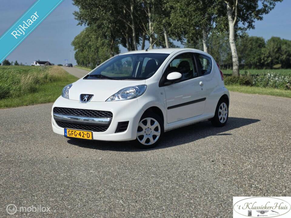 Image 1/32 of Peugeot 107 (2009)