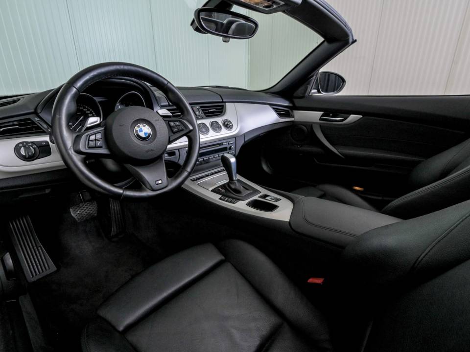 Image 9/50 de BMW Z4 sDrive23i (2011)