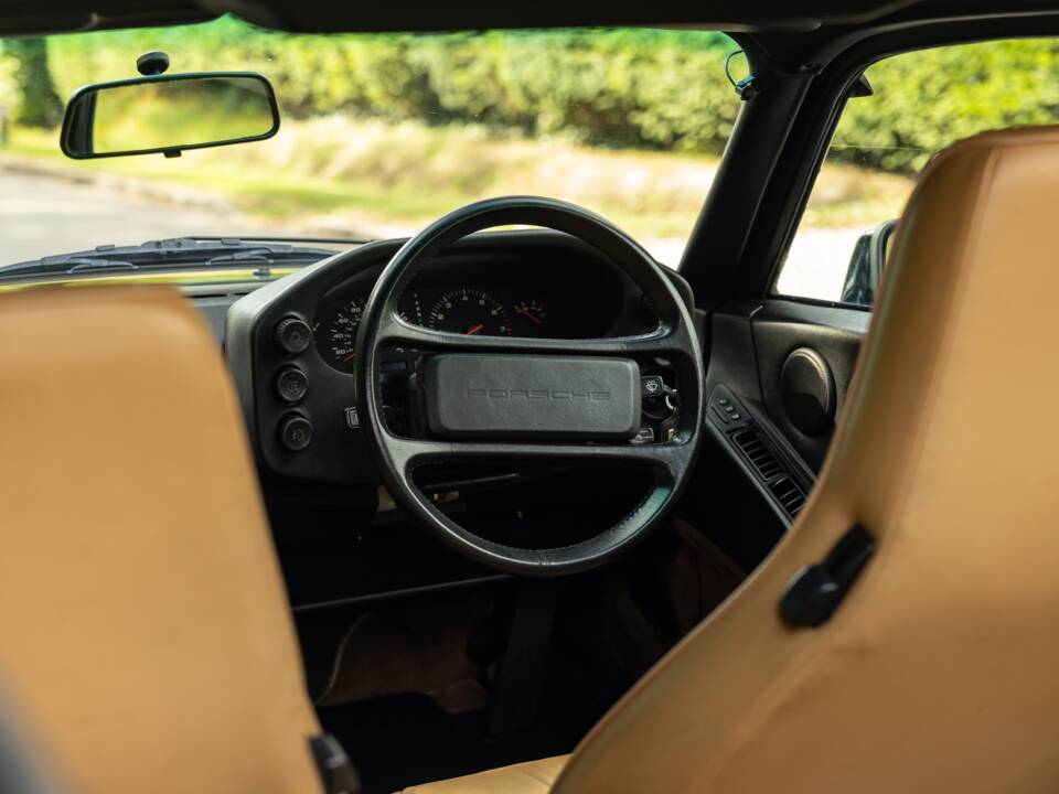 Bild 32/50 von Porsche 928 S4 (1989)