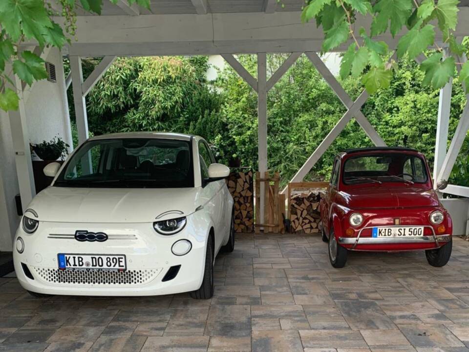 Bild 4/4 von FIAT 500 L (1971)