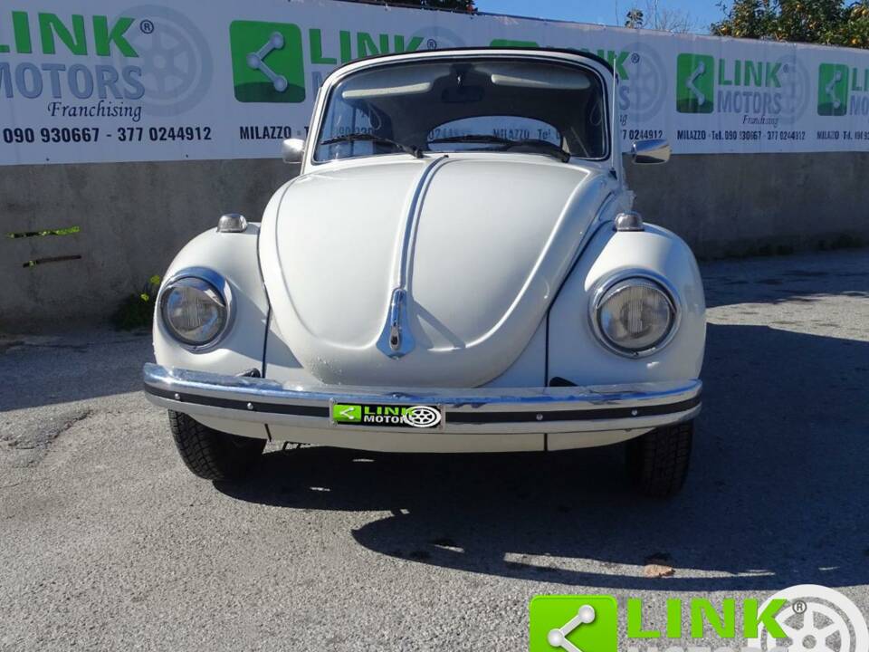 Image 2/10 of Volkswagen Beetle 1303 (1974)