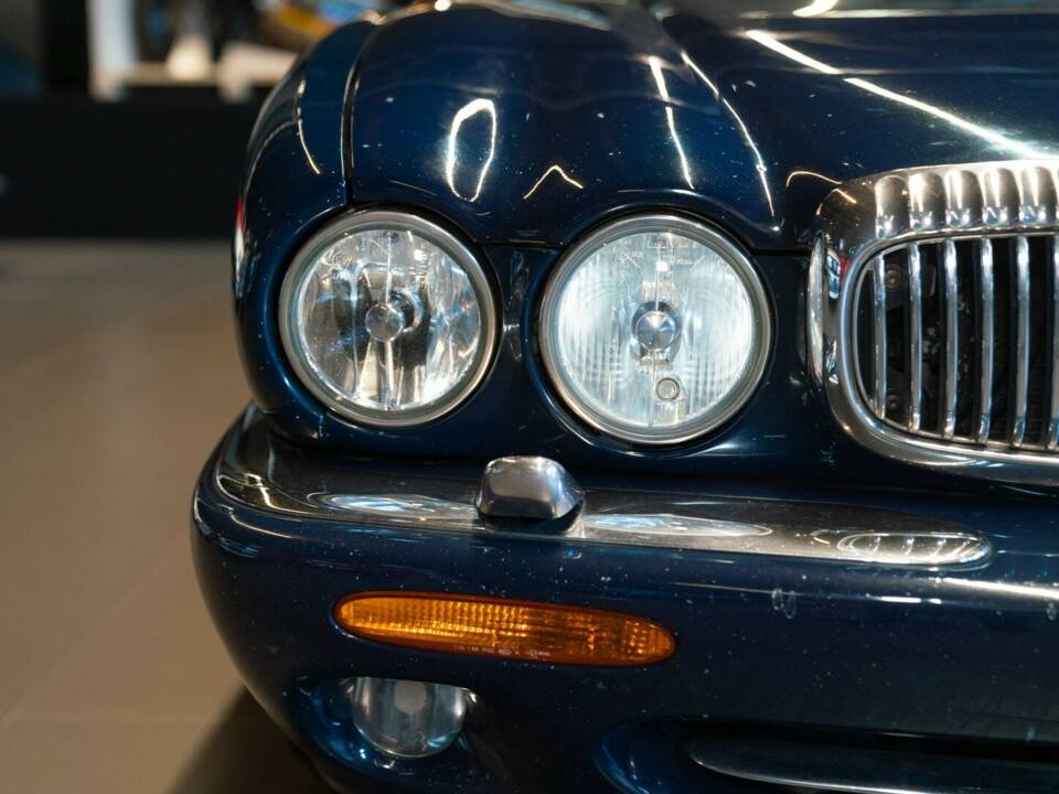 Bild 23/50 von Daimler Super V8 (1997)