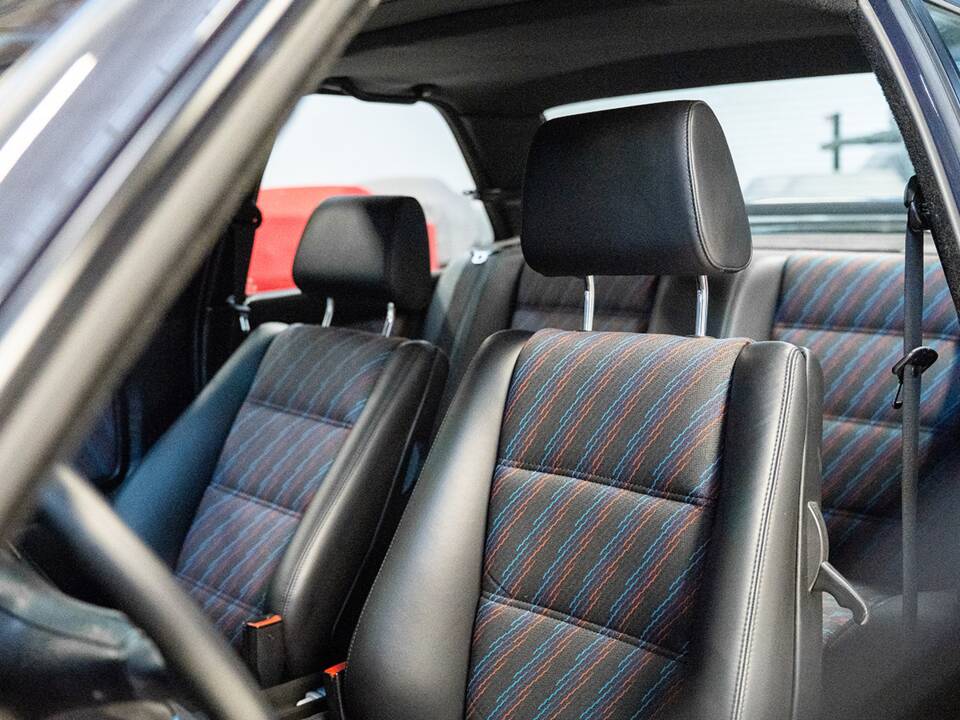 Afbeelding 28/54 van BMW M3 Cecotto (1989)