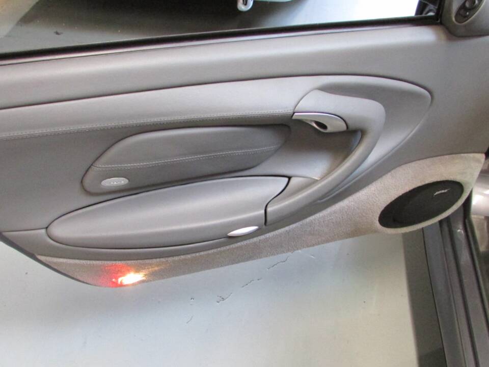 Bild 20/22 von Porsche 911 Turbo (2003)