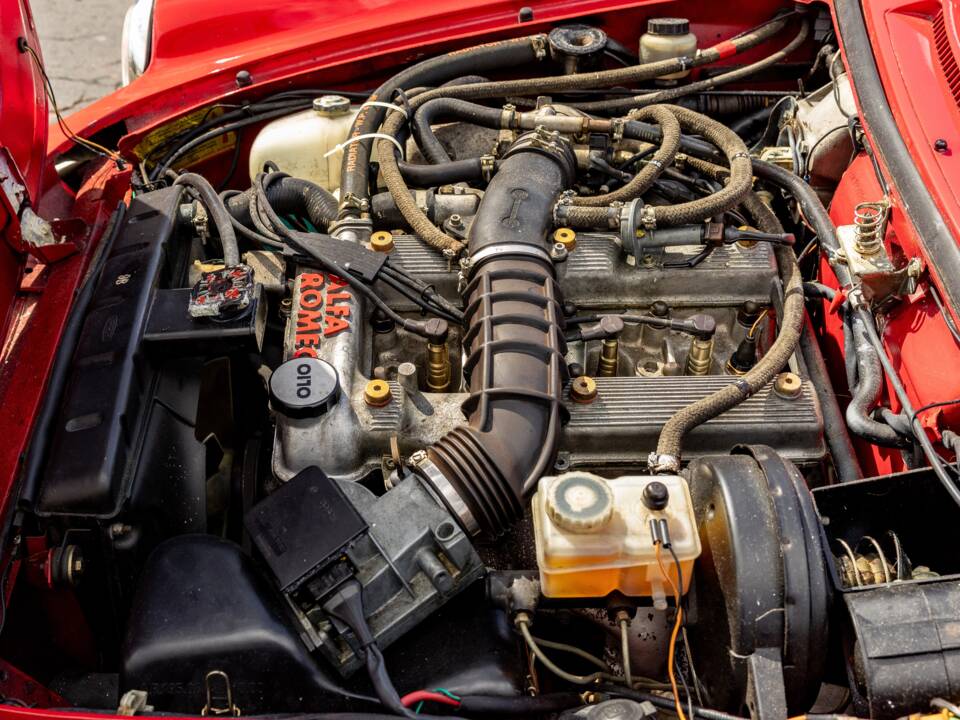 Afbeelding 5/50 van Alfa Romeo 2.0 Spider (1989)