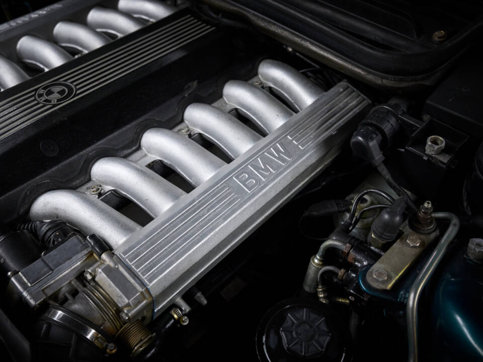 Image 65/81 de BMW 850i (1991)
