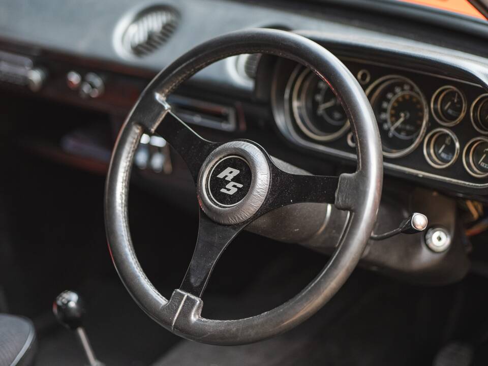 Image 4/50 of Ford Escort RS 1600 (1974)