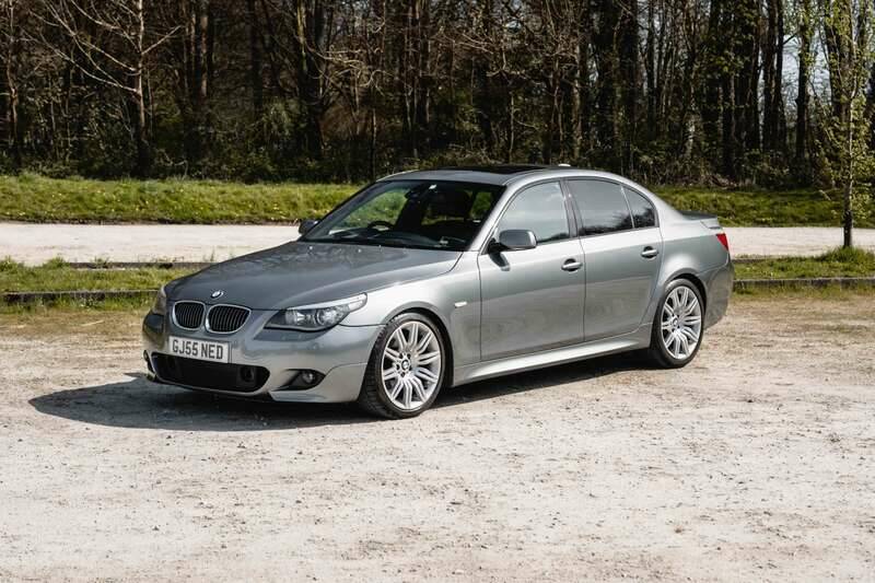 Bild 17/50 von BMW 550i (2006)