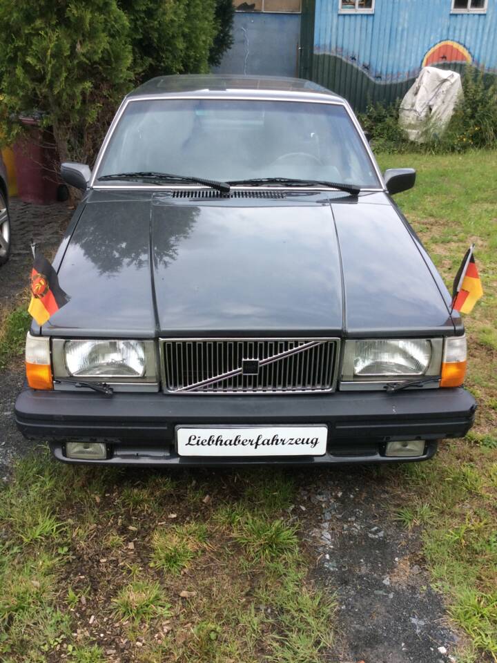 Image 1/6 of Volvo 760 GLE (1986)