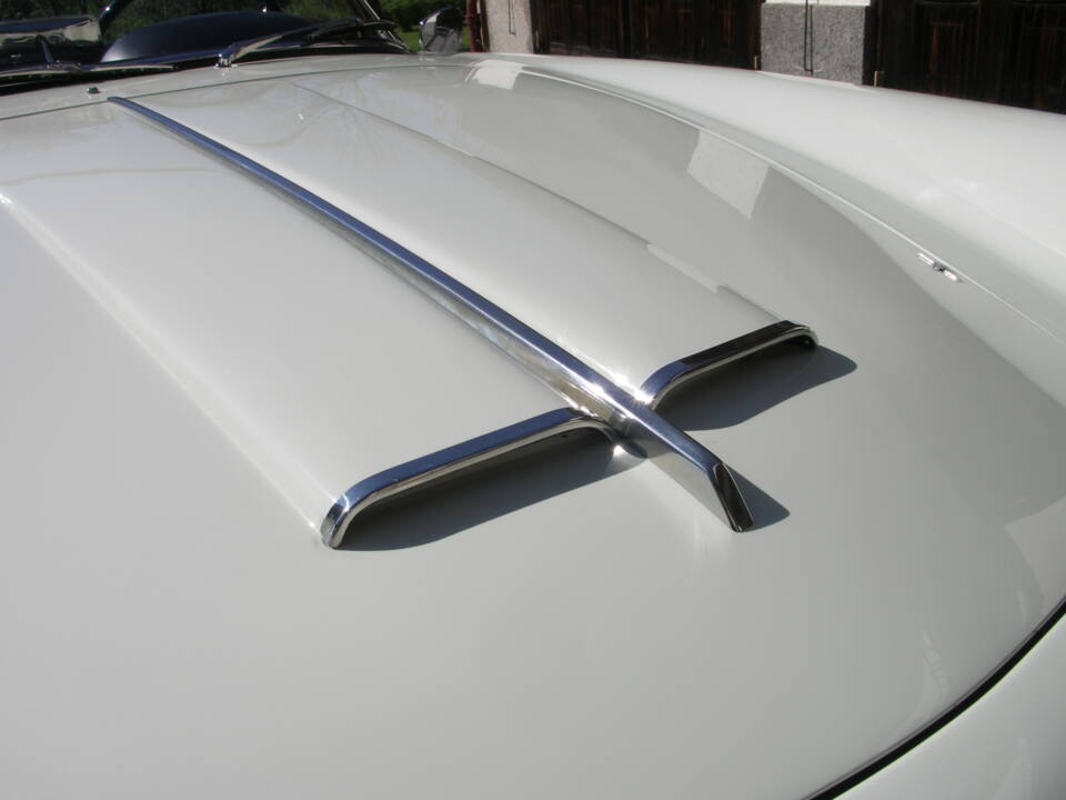 Image 27/40 of Alfa Romeo 2000 Spider (1959)