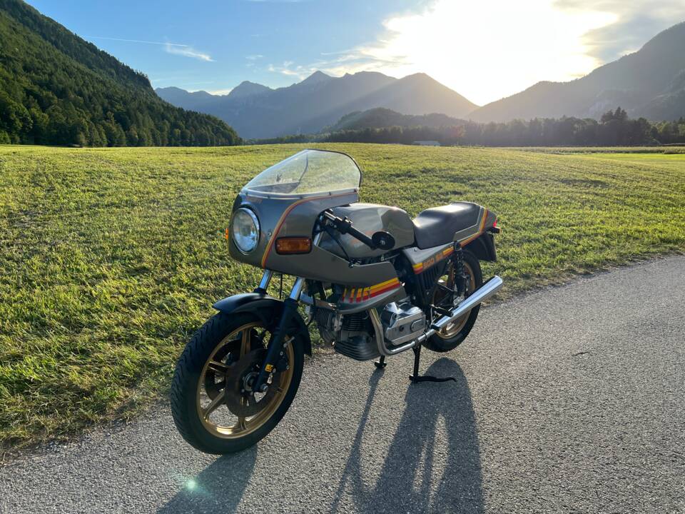 Bild 11/13 von Ducati 900 S 2 (1982)