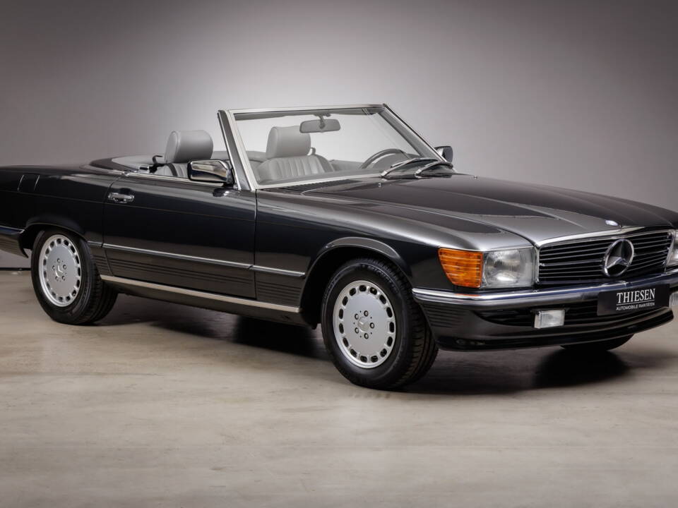 Image 4/30 of Mercedes-Benz 300 SL (1986)