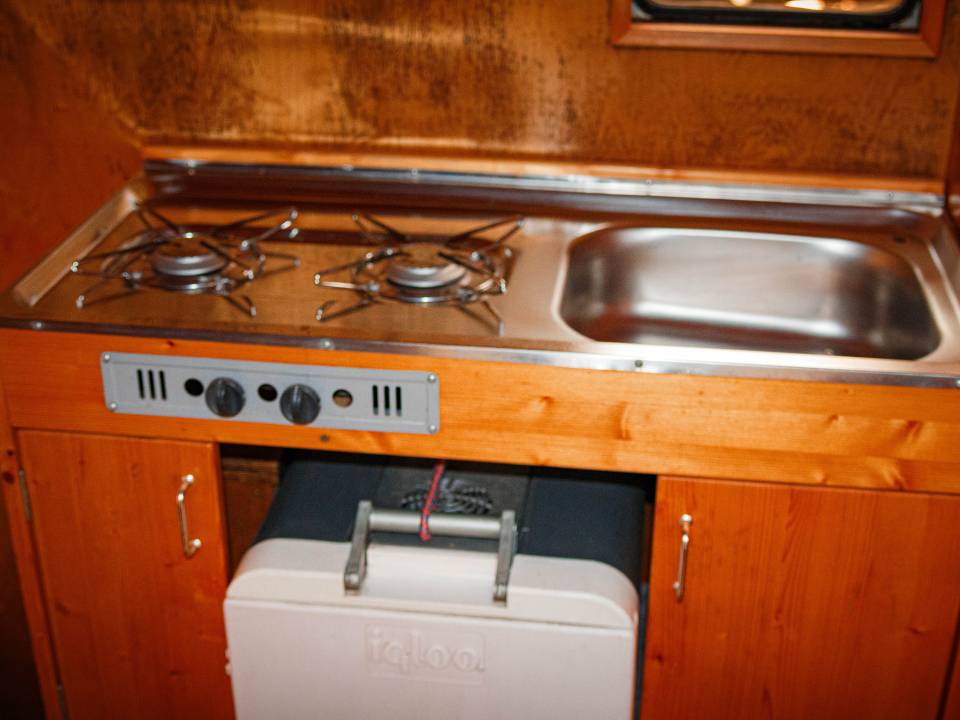 Bild 32/44 von Citroën HY (1974)