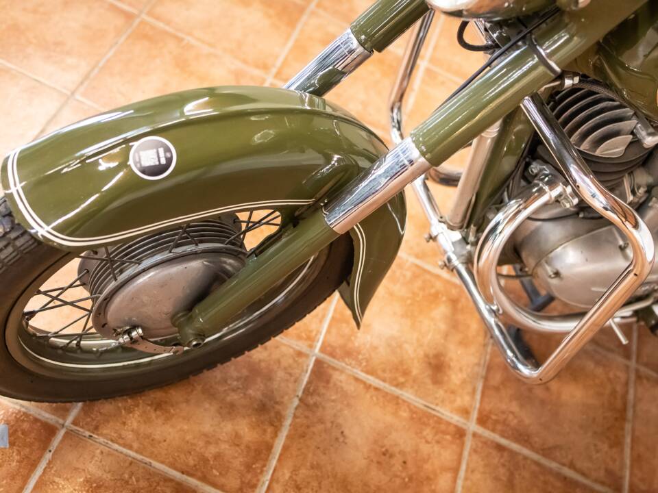 Image 6/11 de Puch 250 SG (1955)