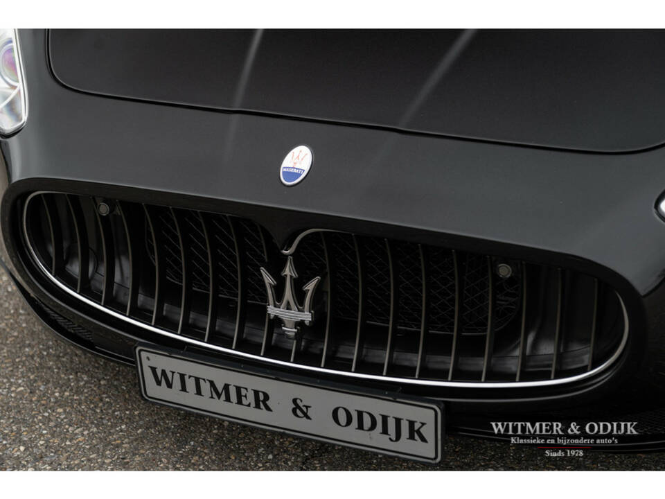 Imagen 14/42 de Maserati GranTurismo S (2011)