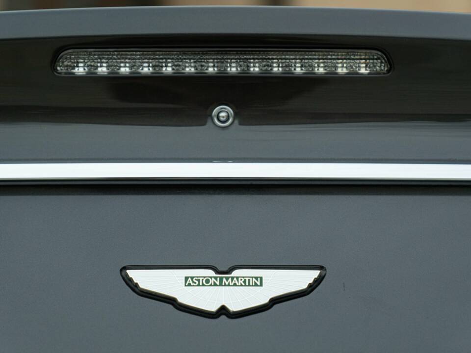 Bild 20/50 von Aston Martin Rapide (2010)