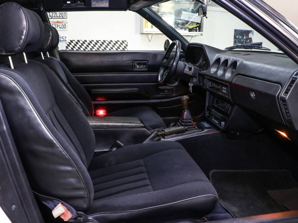 Image 14/26 of Datsun 280 ZXT Turbo (1983)