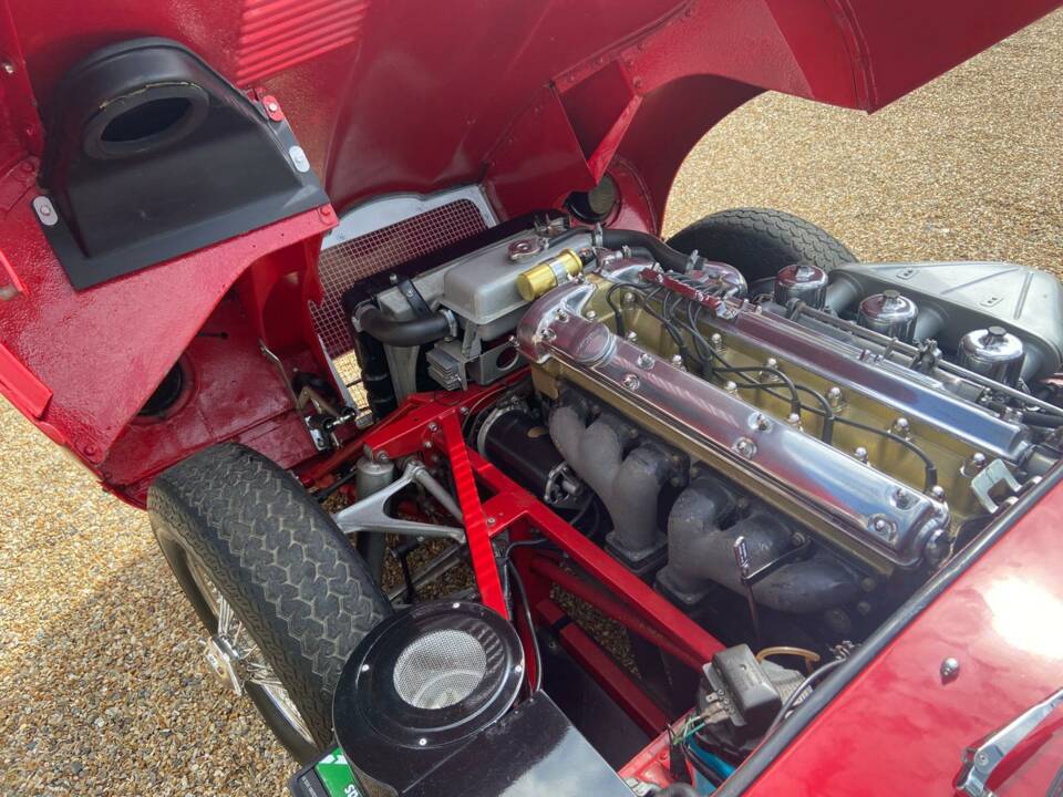 Afbeelding 17/17 van Jaguar E-Type 3.8 (1964)