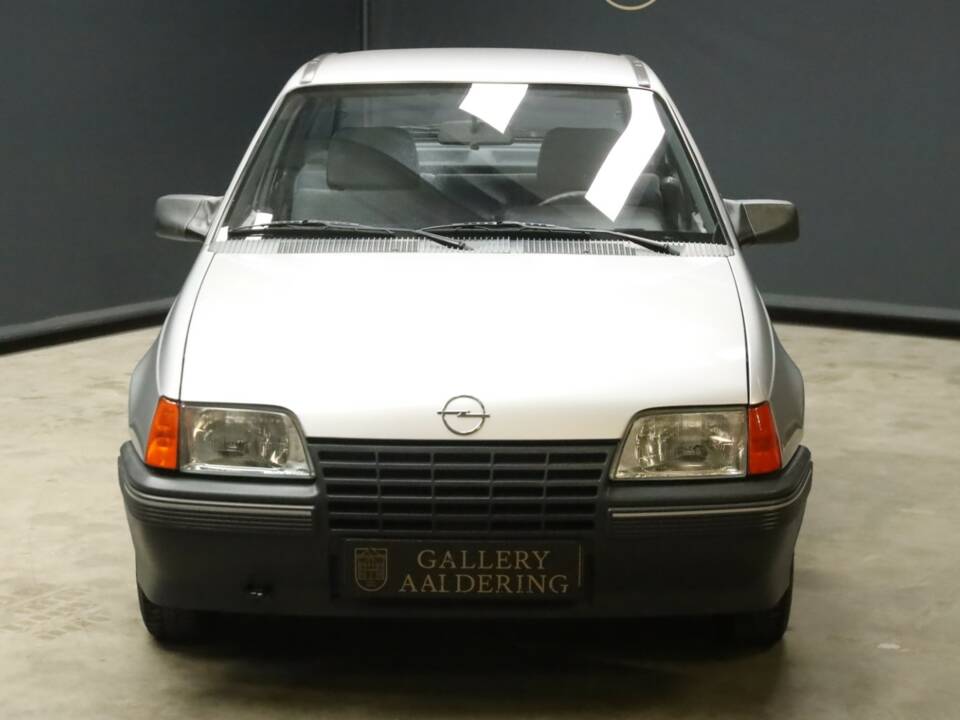 Afbeelding 5/50 van Opel Kadett 2,0i GSi (1988)