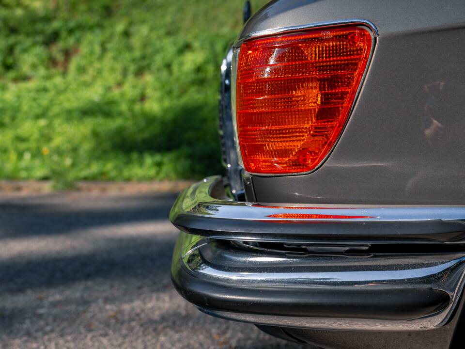 Bild 75/105 von Mercedes-Benz 280 S (1972)