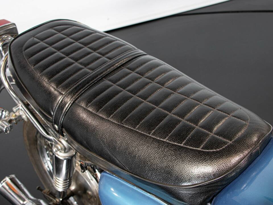 Image 44/50 of Honda DUMMY (1977)