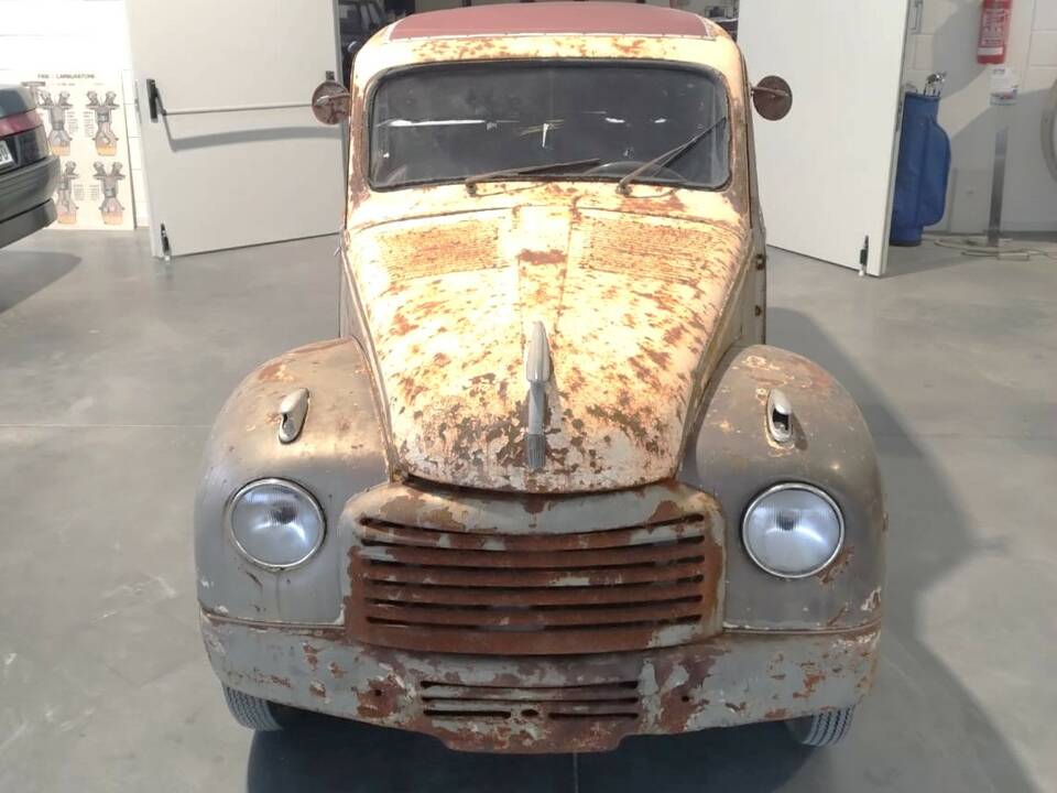 Image 4/35 of FIAT 500 C Giardiniera (1950)