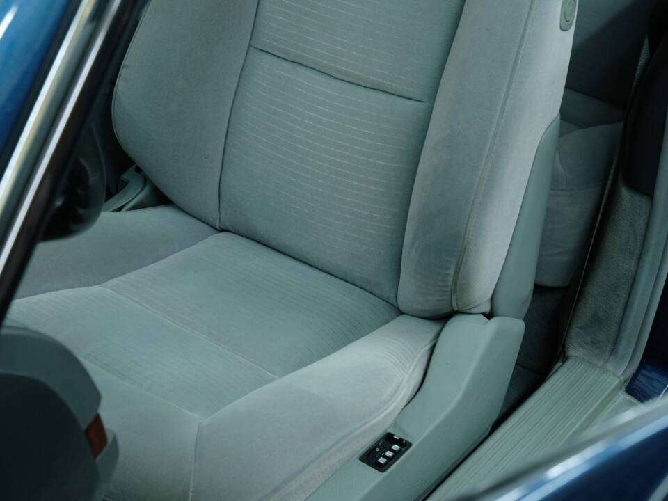 Bild 45/50 von Mercedes-Benz S 420 C (1994)
