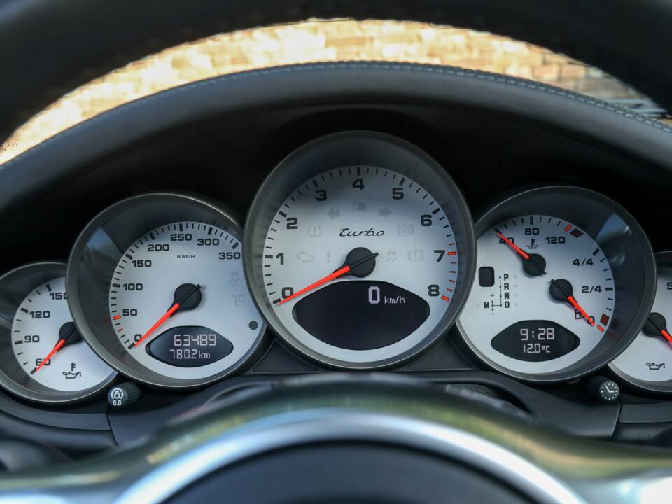 Bild 28/50 von Porsche 911 Turbo (2010)