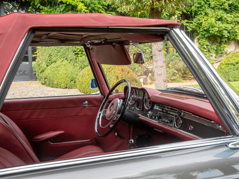 Bild 13/28 von Mercedes-Benz 230 SL (1965)
