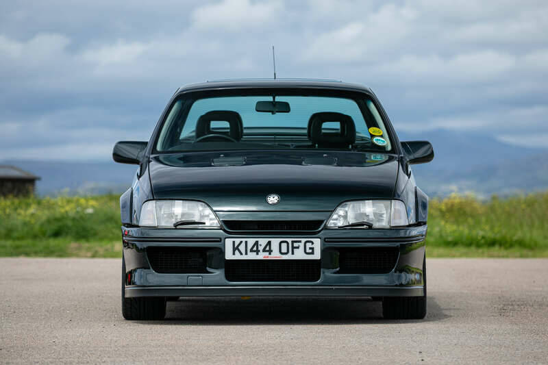 Bild 6/50 von Vauxhall Lotus Carlton 3.6 (1993)